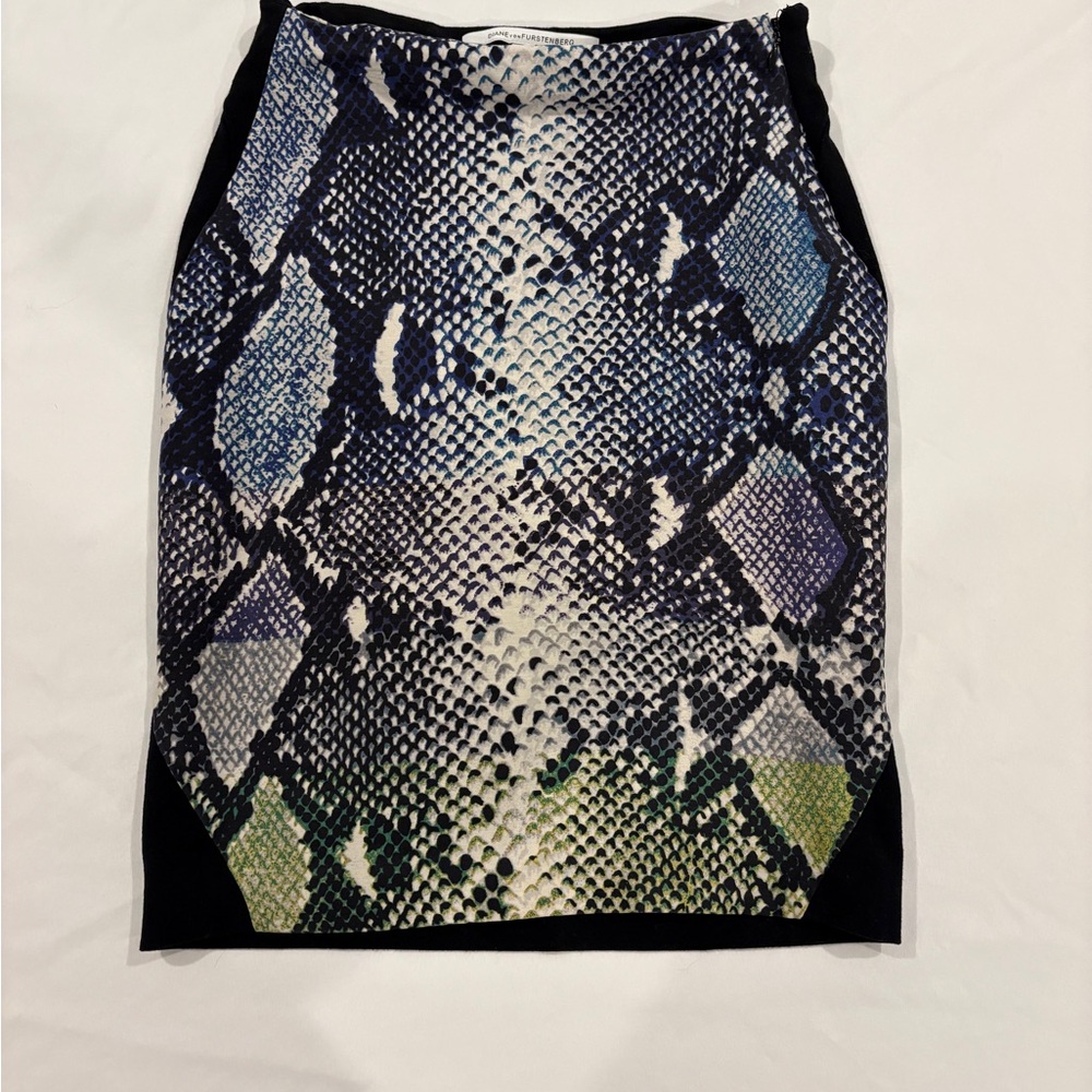 Diane Von Furstenburg Snake Print Skirt